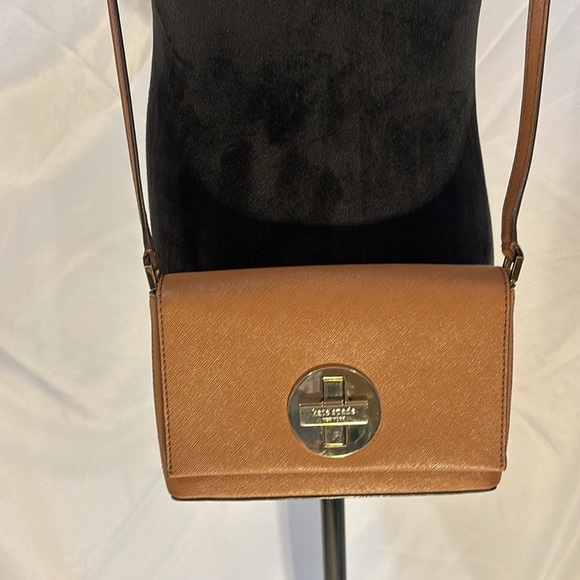 Kate Spade New York Flap Top Leather Shoulder bag - Picture 1 of 12